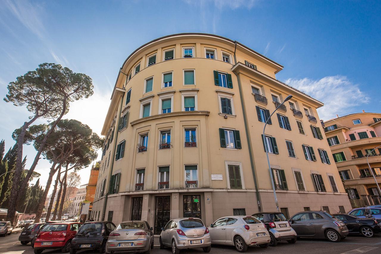 La casa di Nonna Pina Lejlighed Rom Eksteriør billede
